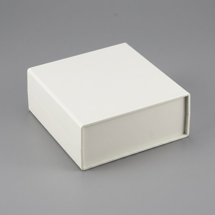 15-13 Plastic Enclosure